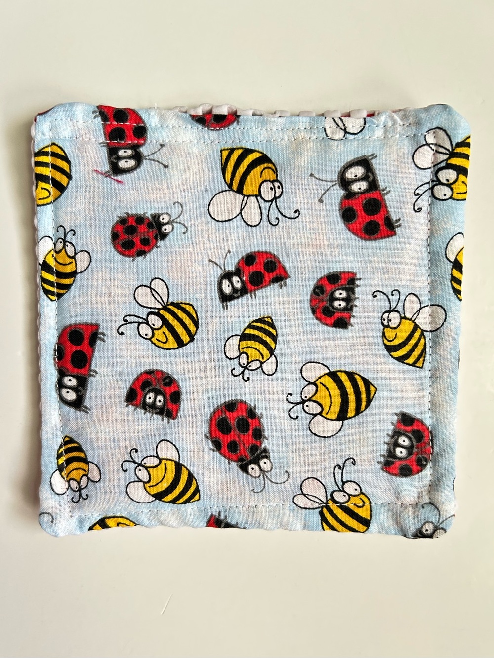 Hand Crafted Non Slip Jar Grippers Adorable Bees & Ladybugs Opens Hard Lids - Picture 4 of 10